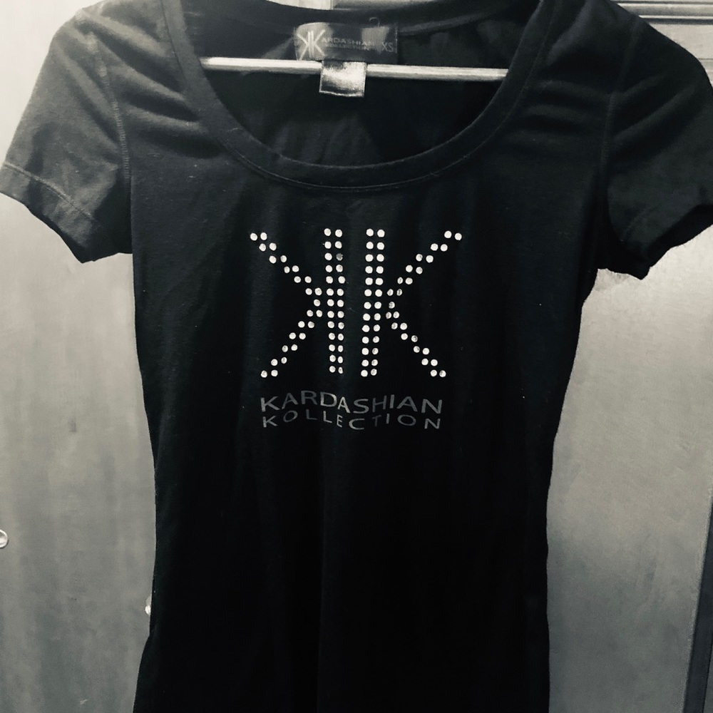 Kardashian Kollection infamous logo T-shirt